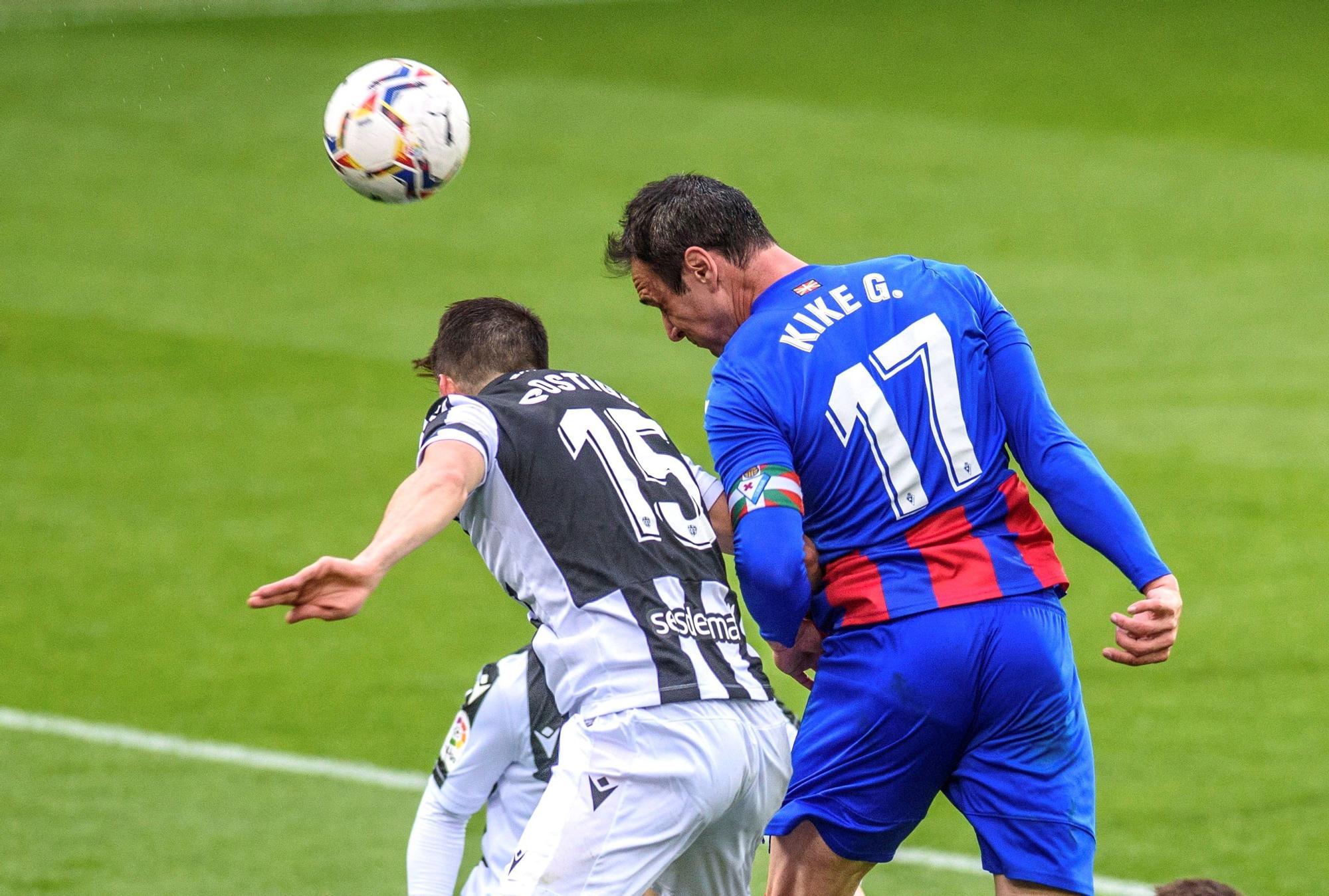 La imágenes de la victoria del Levante UD en Ipurúa frente al Eibar