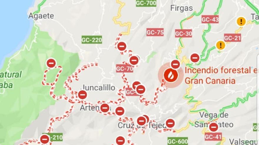 Carreteras de Gran Canaria cortadas por el incendio