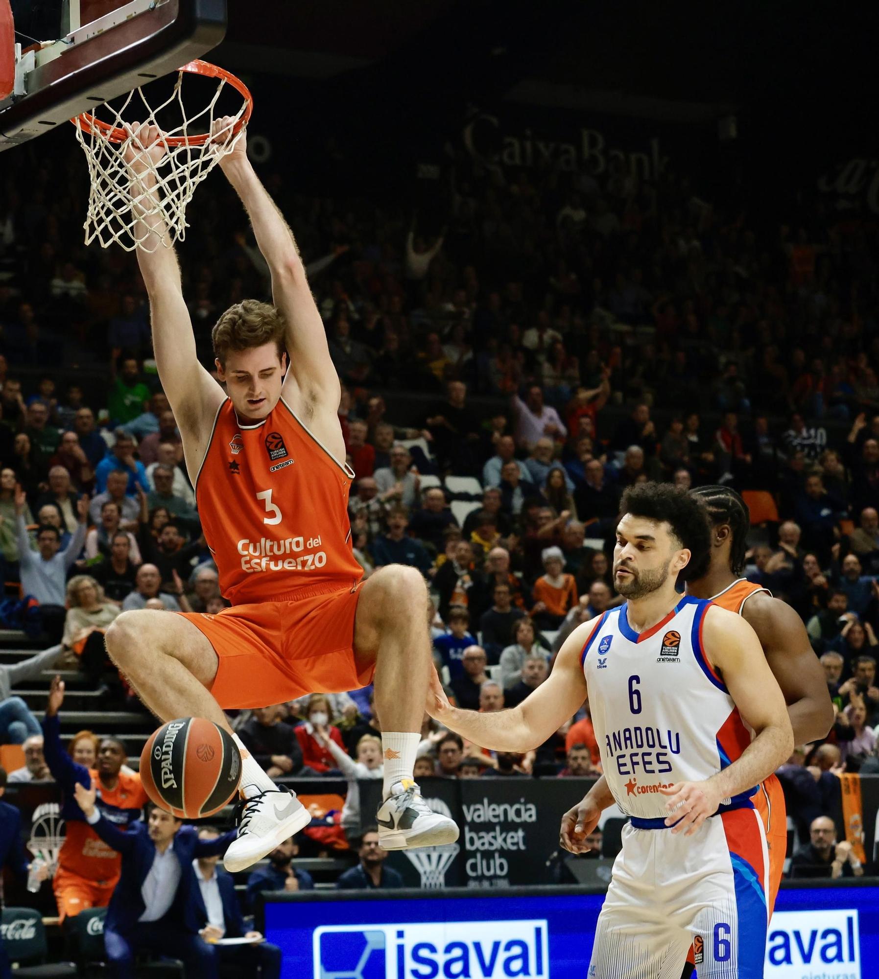 Valencia Basket - Anadolu Efes en imágenes