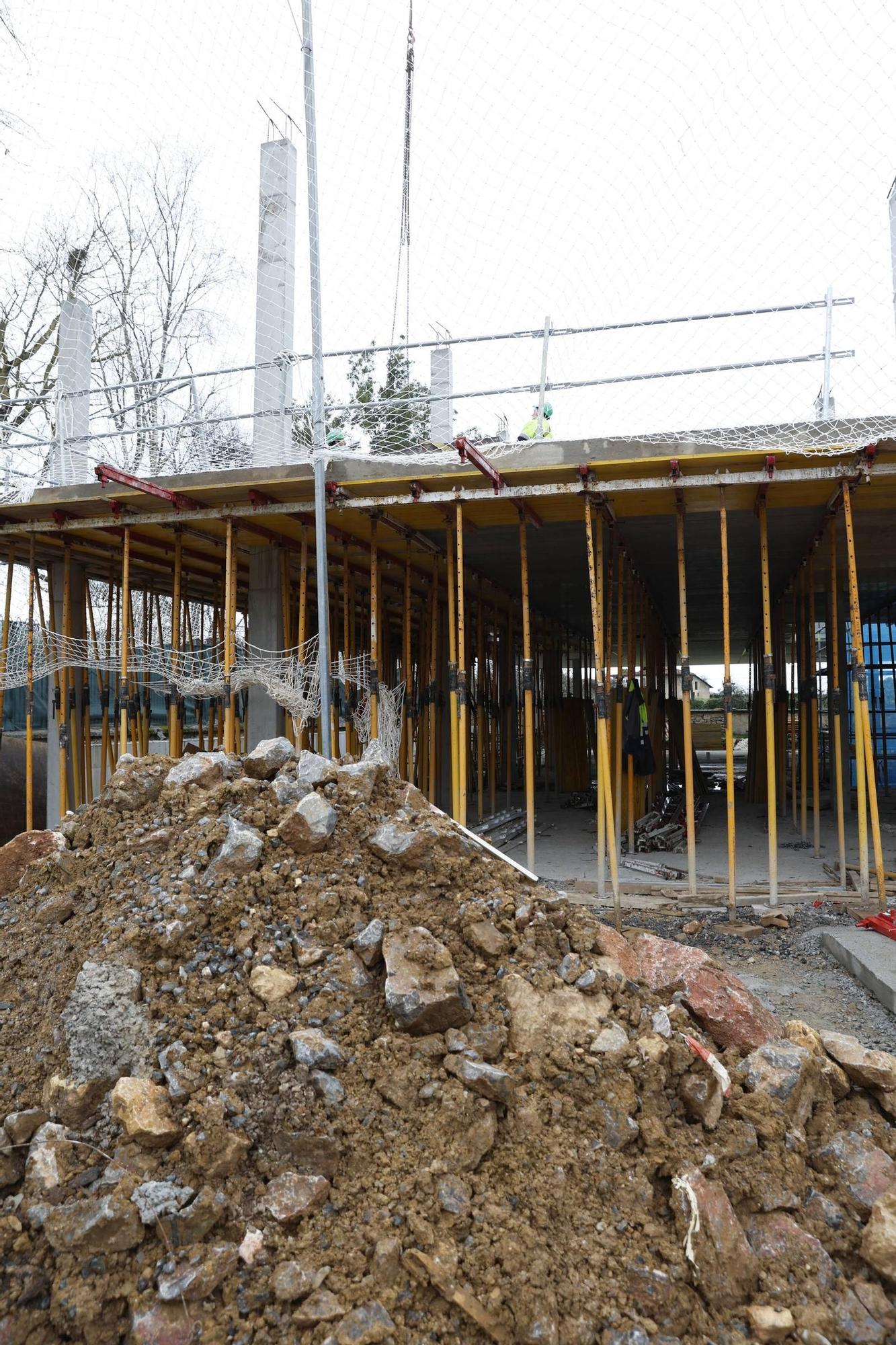 Así avanzan las obras del consultorio de Vega-La Camocha, en imágenes