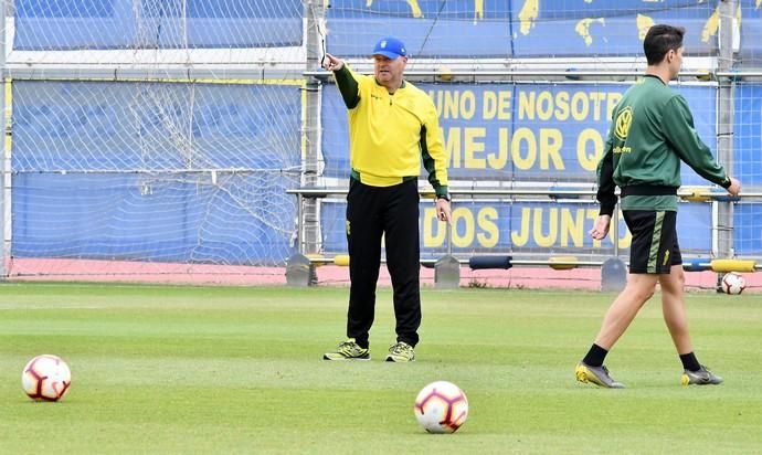 10/05/2019 HORNILLO. TELDE.  Entrenamiento UD Las Palmas. Fotógrafa: YAIZA SOCORRO.  | 10/05/2019 | Fotógrafo: Yaiza Socorro