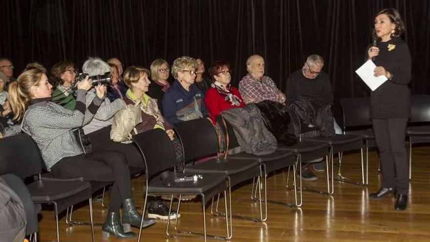 Última reunión de Amigos del MARCO en defensa del museo. // C. G.