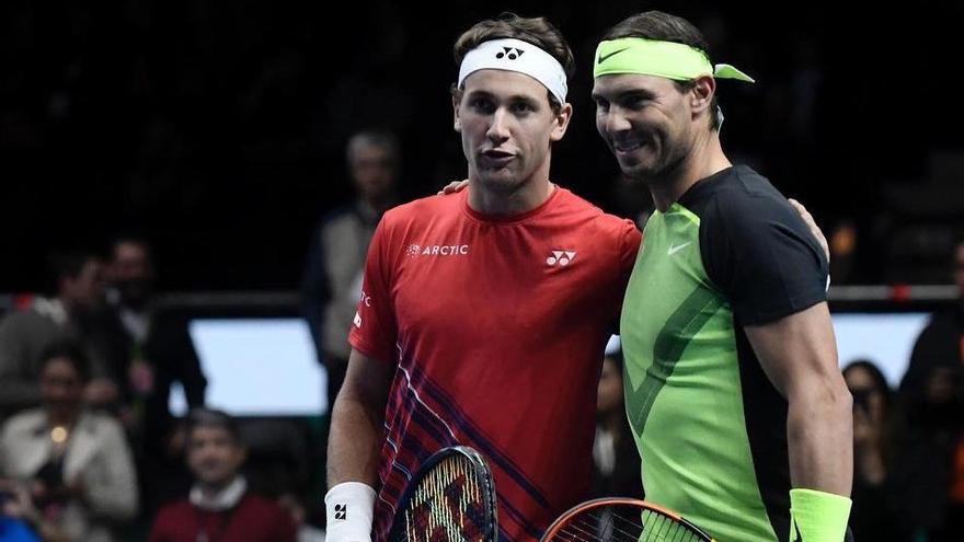 Nadal y Ruud, en su partido de exhibición en Bogotá