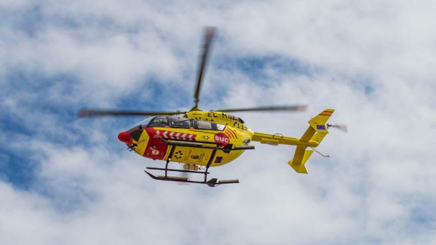 La helisuperficie del HUC acogió 234 aterrizajes de los helicópteros del SUC en 2021