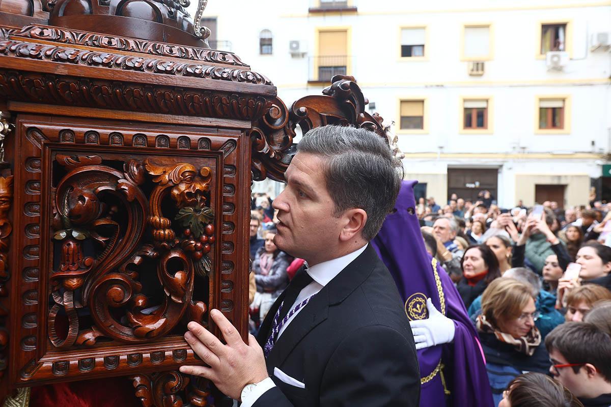 La salida procesional de la Agonía, en imágenes