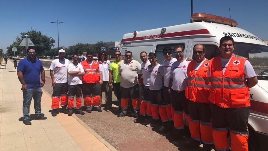 Voluntarios extremeños de Cruz Roja se trasladan a Cádiz para atender inmigrantes