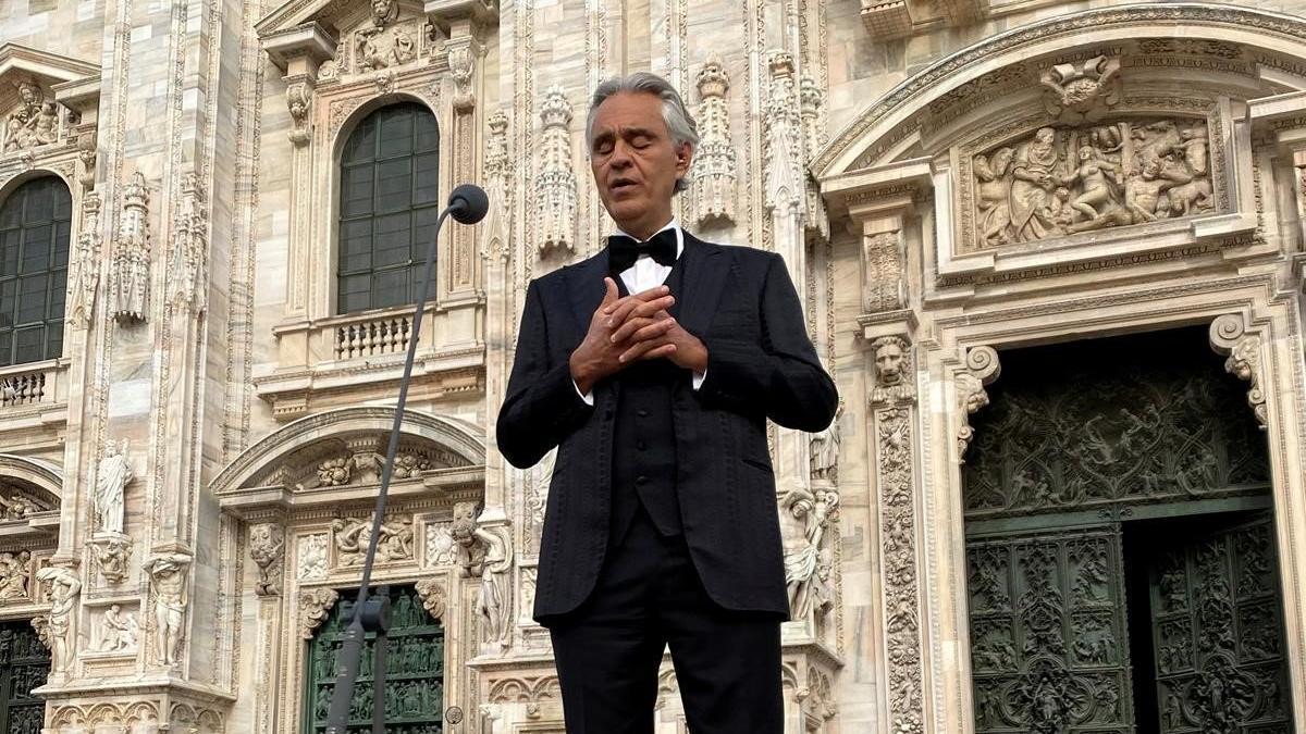 zentauroepp54268626 file photo  italian opera singer andrea bocelli rehearses in200728183111