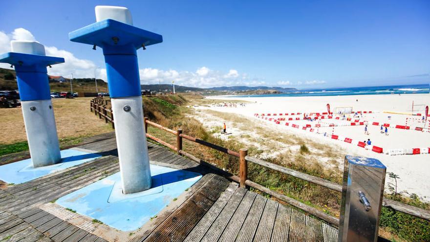 16 playas de A Coruña, Arteixo y Oleiros izarán bandera azul