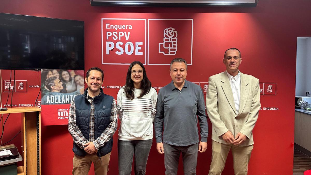 Cerdà, Mengual, Granero y Úbeda, de la nueva ejecutiva del PSPV, en Enguera.
