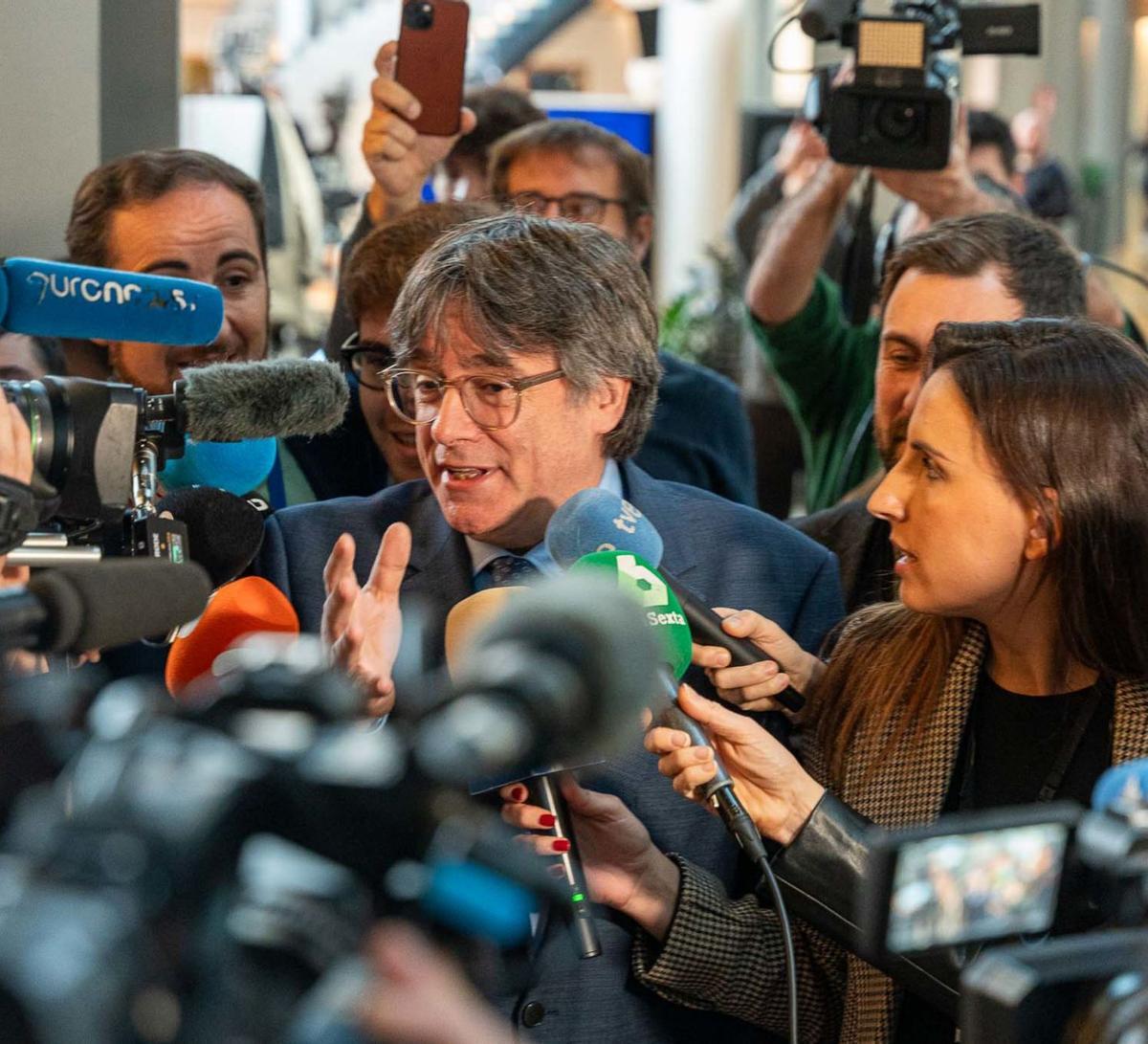 Cautela a Junts amb les tesis de Puigdemont sobre els pactes amb el PP