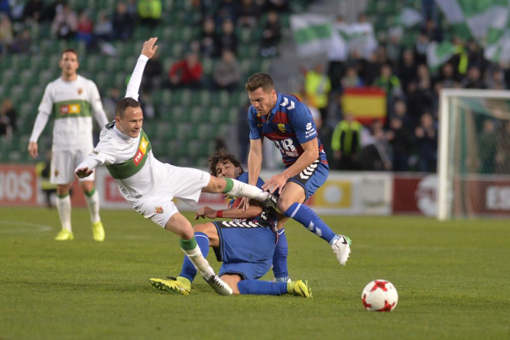 Pacheta debuta con victoria en el Elche CF.