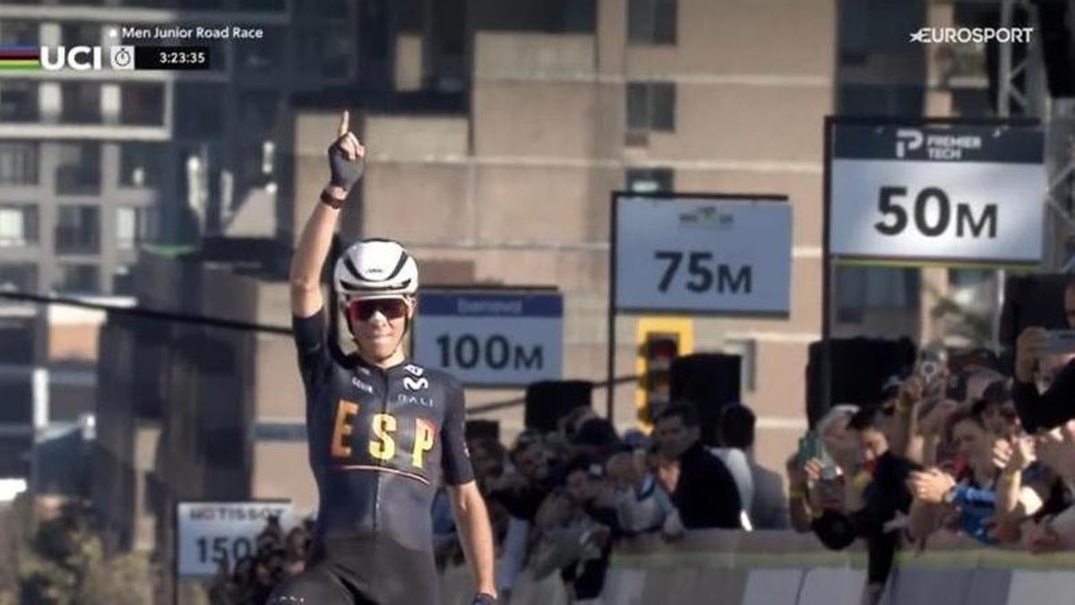 Benjamín Noval Achieves Historic Double as Junior World Road and Time Trial Champion