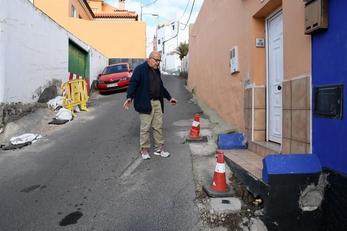 16/01/2019 JINAMAR. TELDE. Calle Granada en Jinamar en mal estado. Fotografa: YAIZA SOCORRO.