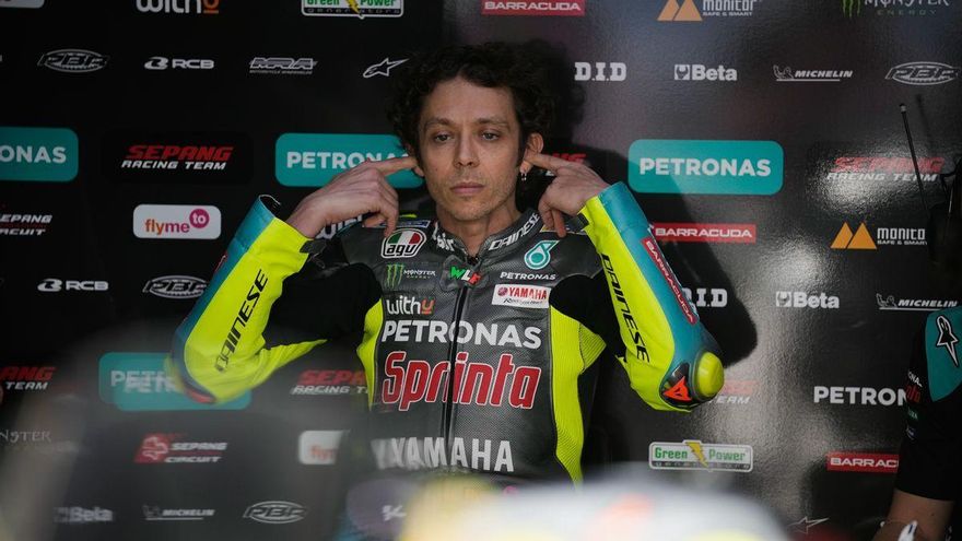 Rossi quiere ser padre antes de ganar el 10 título