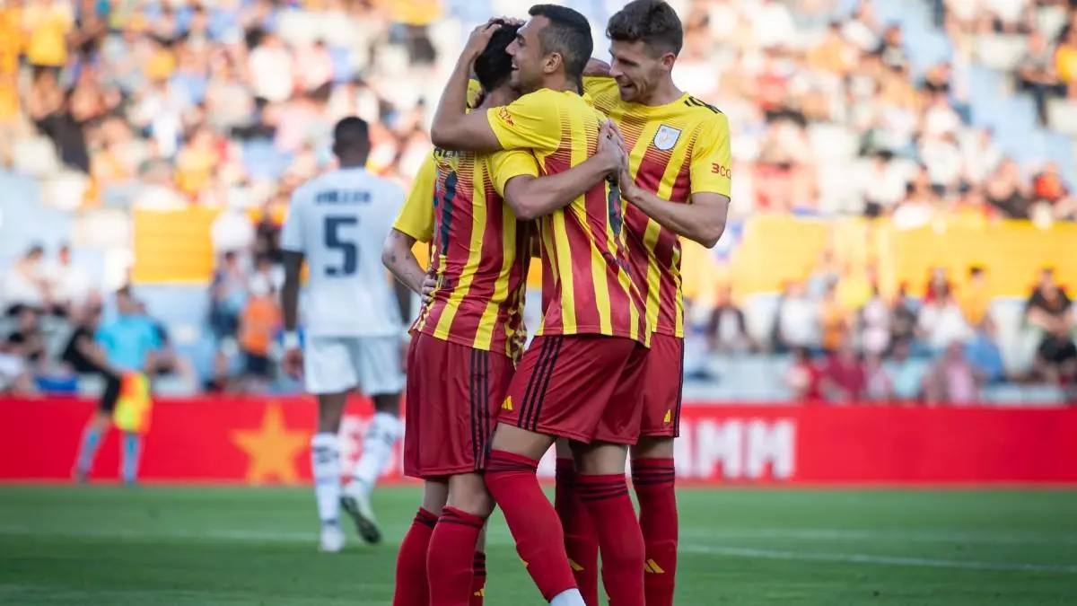 Keylor Navas reaparecer芍 con Costa Rica... ?ante Catalunya!