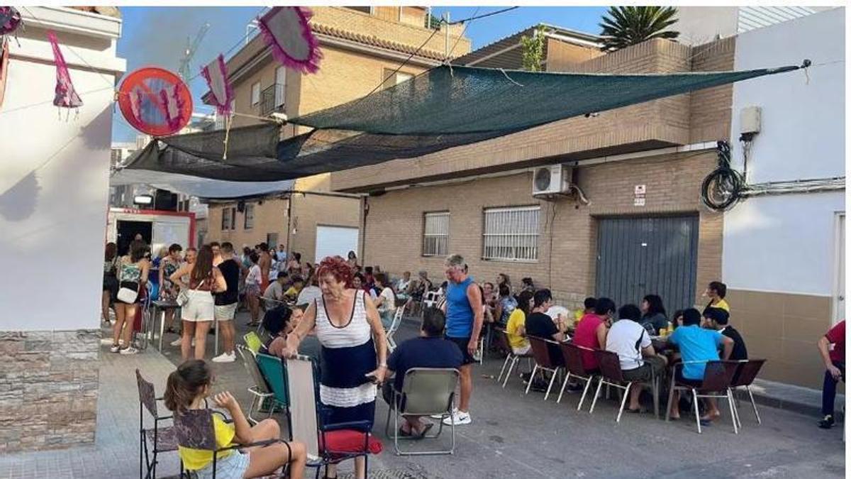 Foto de archivo de las fiestas del barrio