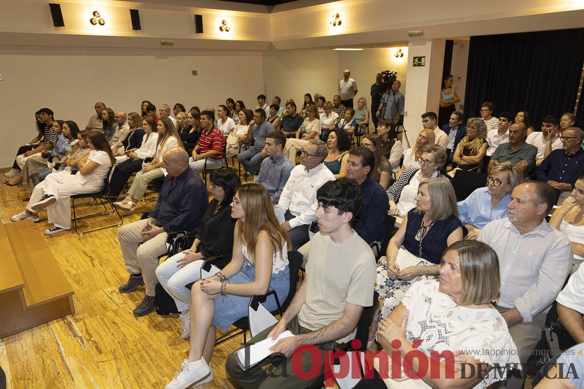 Entrega de los premios de la Fundación Robles Chillida a estudiantes caravaqueños