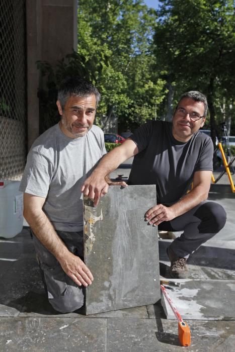 Retiren un fòssil descobert en un carrer de Girona