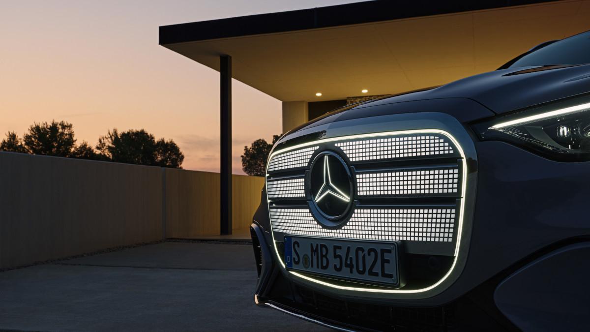 Mercedes Benz GLC ön ızgara