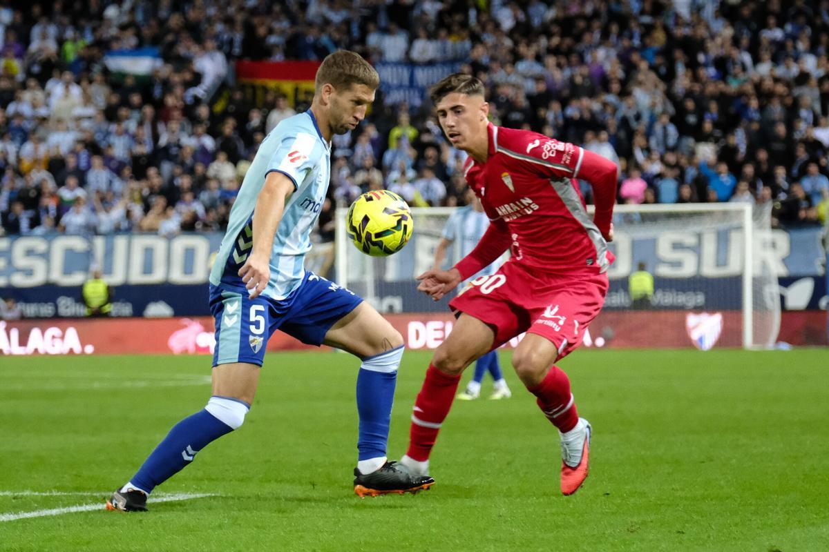 Partido correspondiente a la jornada 13 entre el Málaga CF y el Córdoba CF