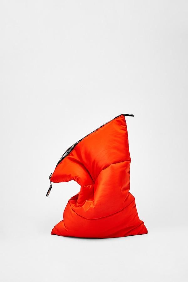 'Wish list' de septiembre: el bolso-plumas