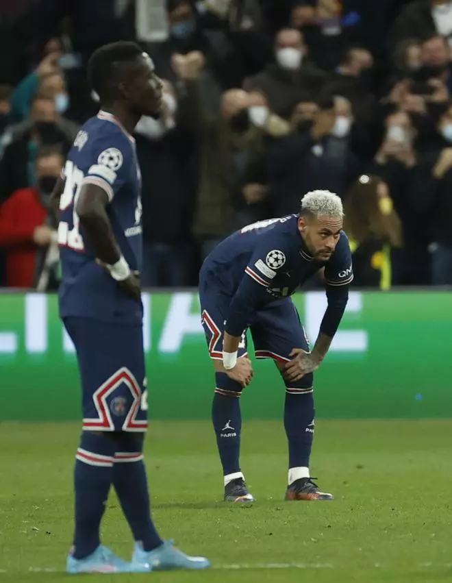 Al-Khelaifi bajó a buscar al árbitro tras la eliminación del PSG