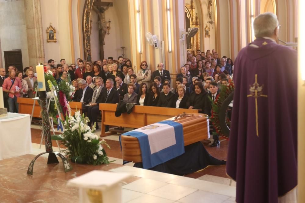 Funeral de Chiquito de la Calzada en La Trinidad