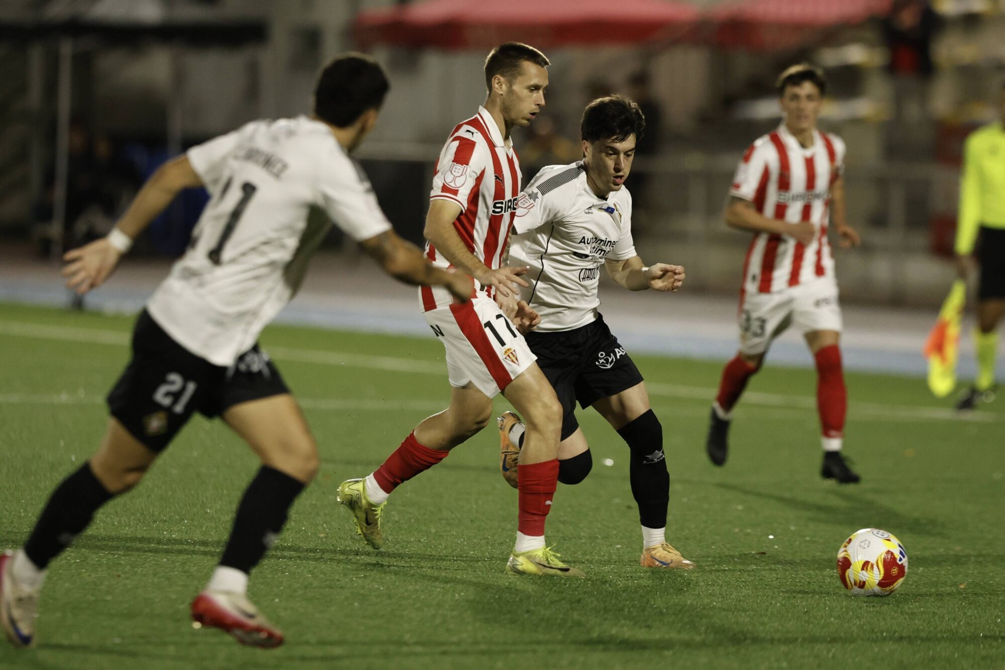 EN IMÁGENES: Gran ambiente en Mieres para el Caudal-Sporting de Copa del Rey