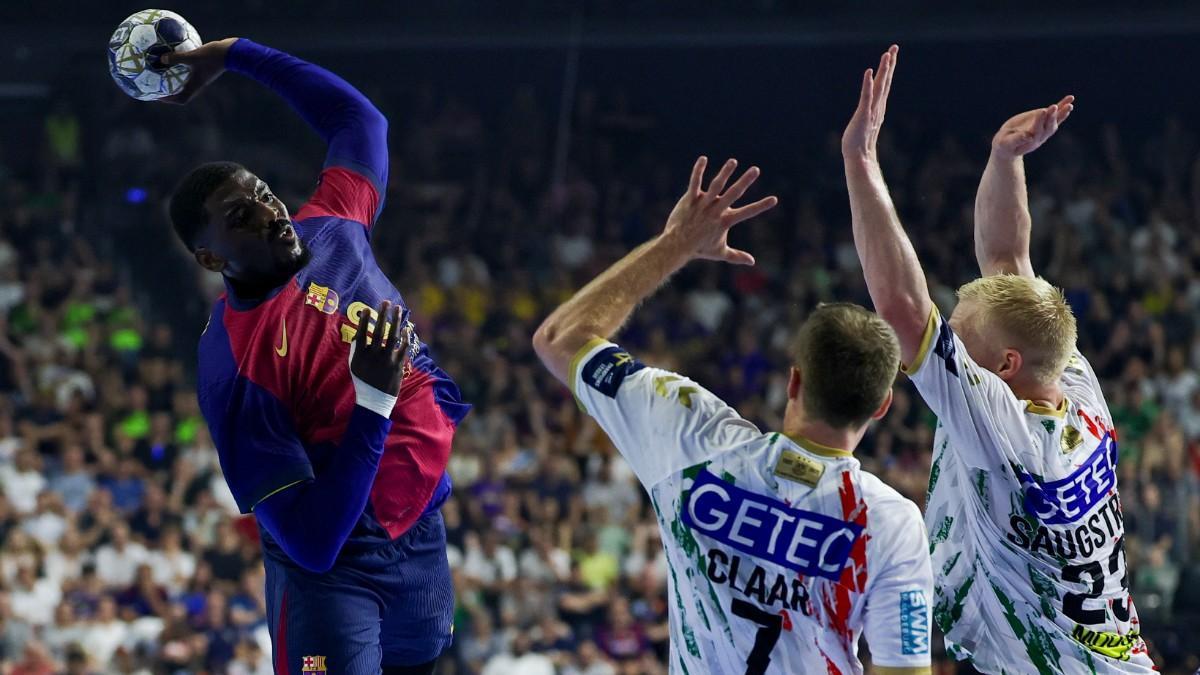 Dika Mem, en las semifinales contra Magdeburgo de la pasada Champions