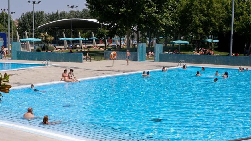 La afluencia de bañistas en las piscinas aumenta en un 11,29%