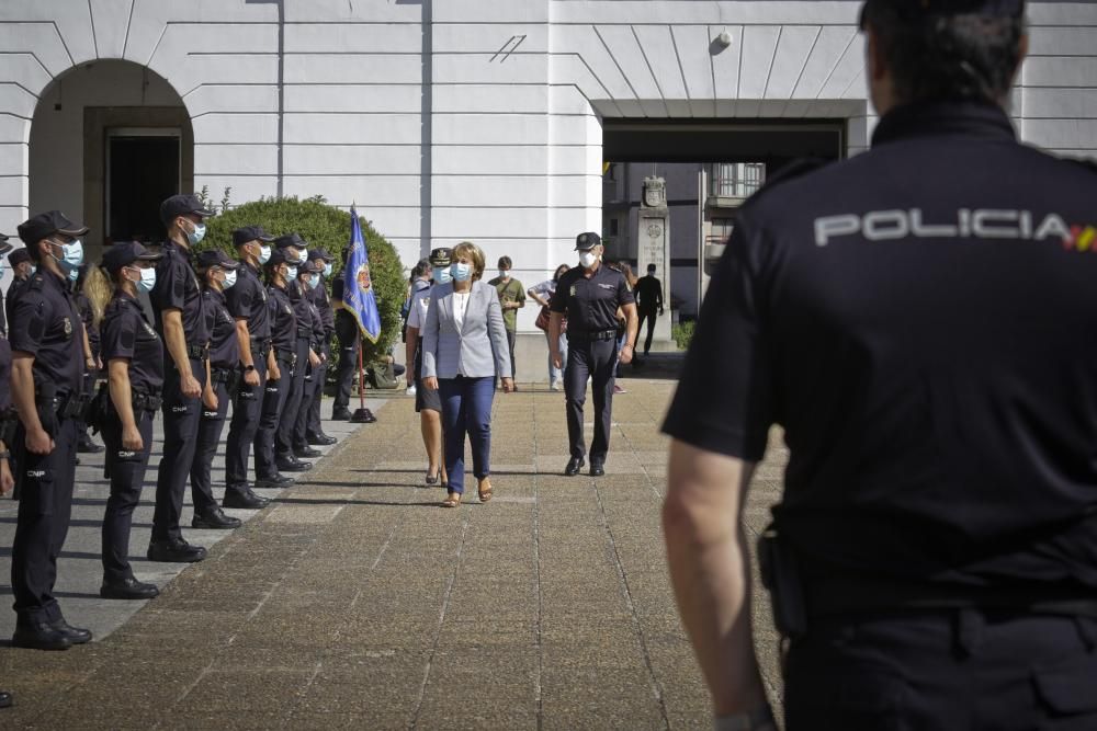 Presentación en Oviedo de los 50 agentes en prácticas de la Policía Nacional