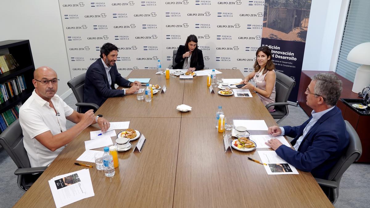 Mesa redonda sobre Innovación para el Desarrollo, organizada por Prensa Ibérica.