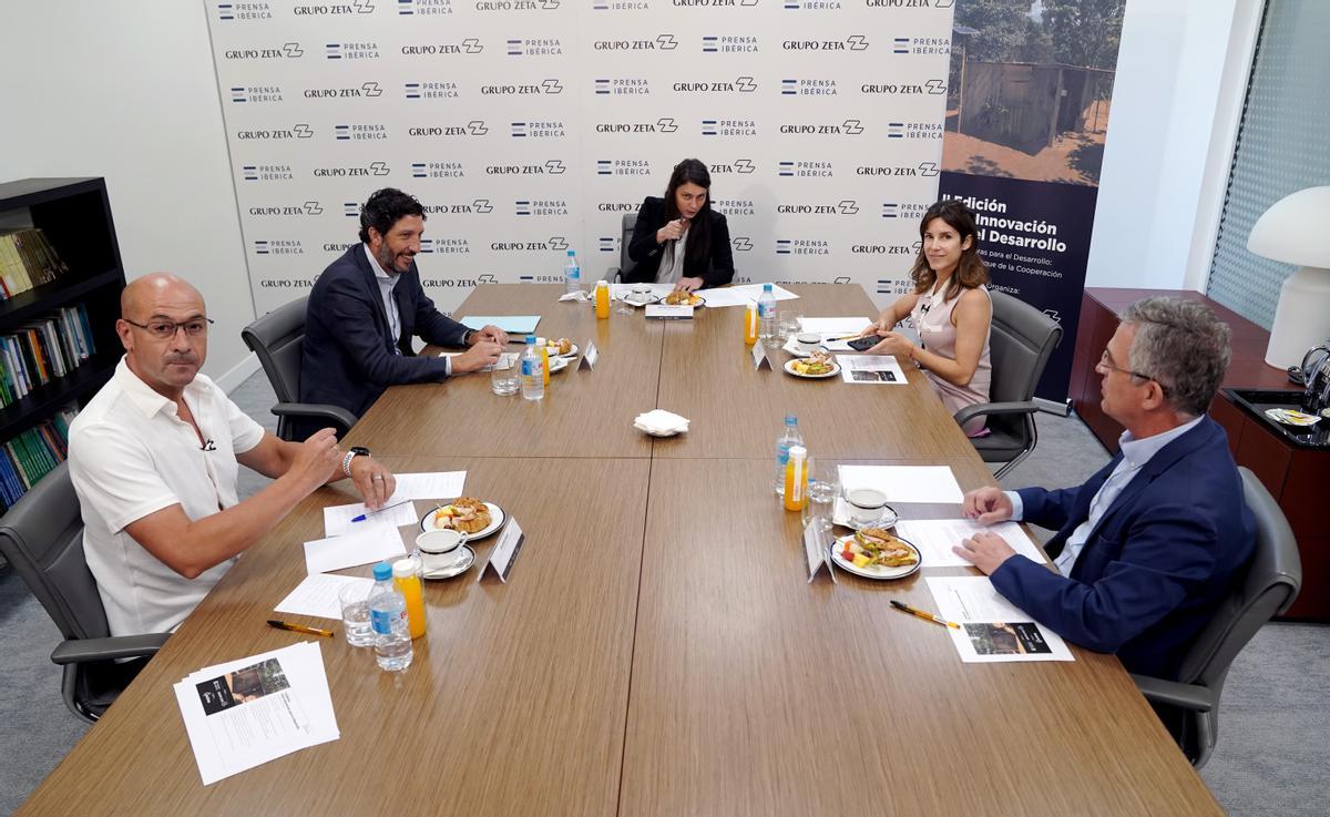 Mesa redonda sobre Innovación para el Desarrollo, organizada por Prensa Ibérica.