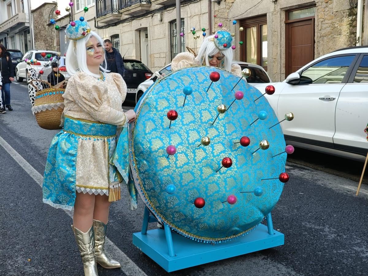 A comparsa Fíos de Salitre, de Camariñas, concursará tamén en Cee.