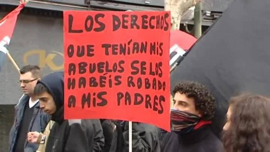 La OIT pide una subida del 10% del salario mínimo en tres años