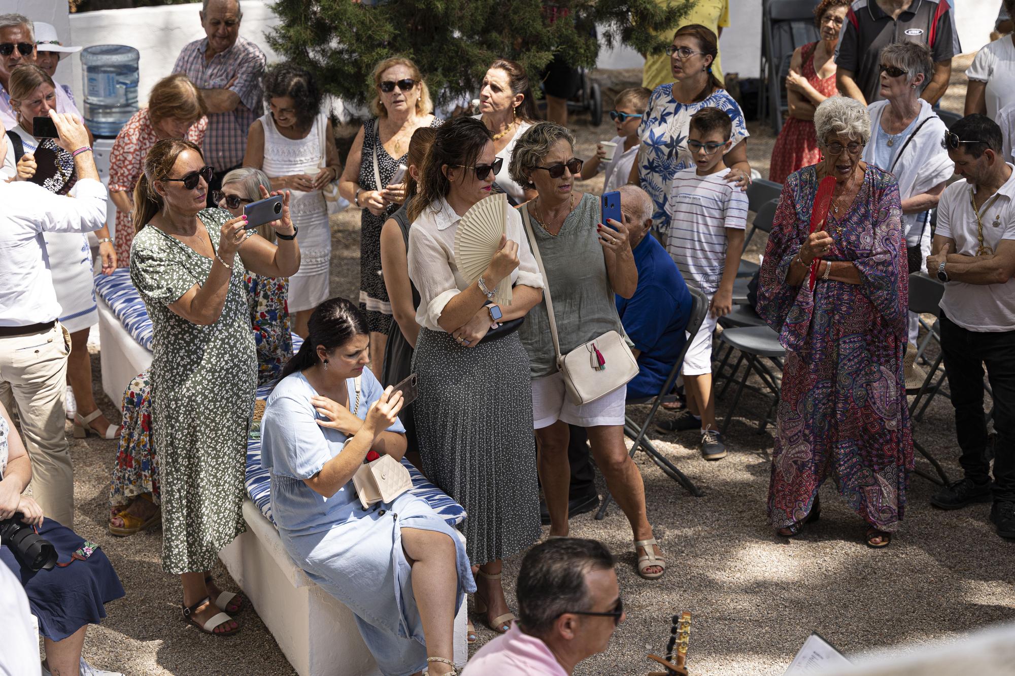 Fiestas de Cala Llonga