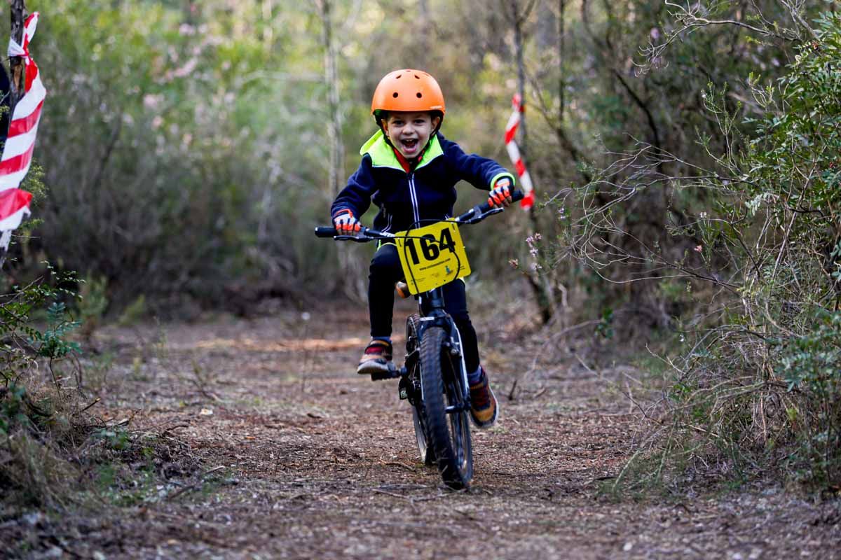 Clase magistral de ciclismo en Forada