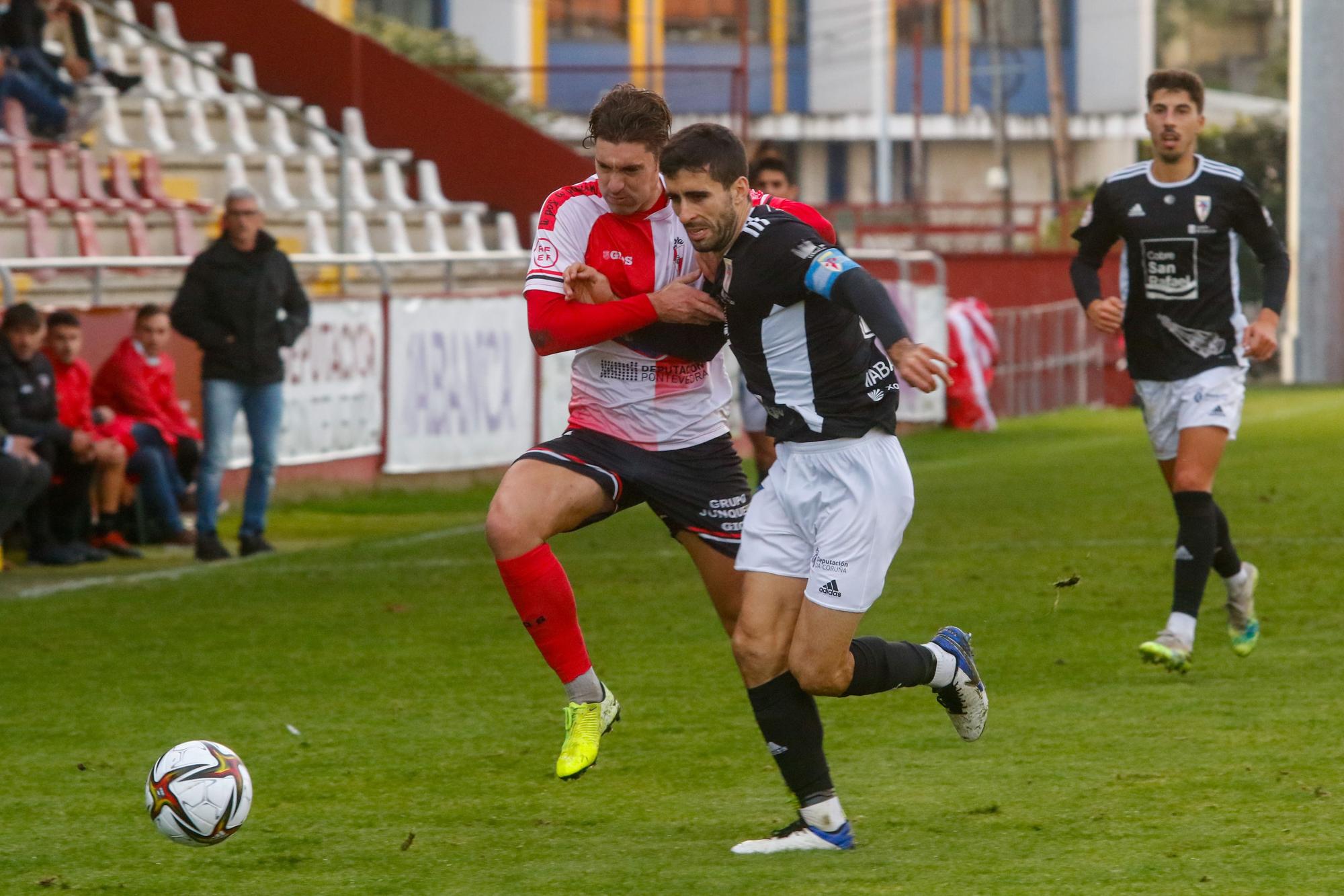 El Arosa-Compostela de A Lomba, en imágenes (0-1)