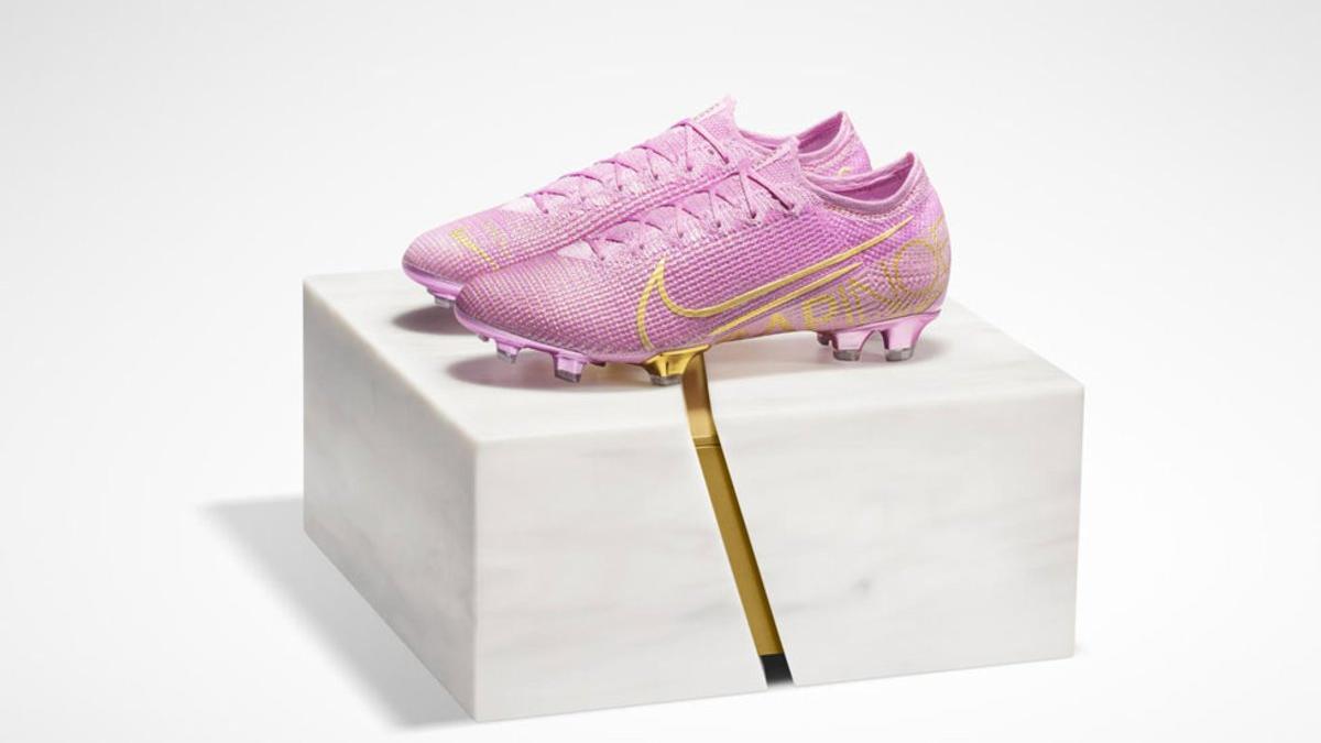 Las preciosas botas de Nike para Megan Rapinoe