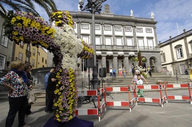 CONCURSO DE CRUCES DE MAYO