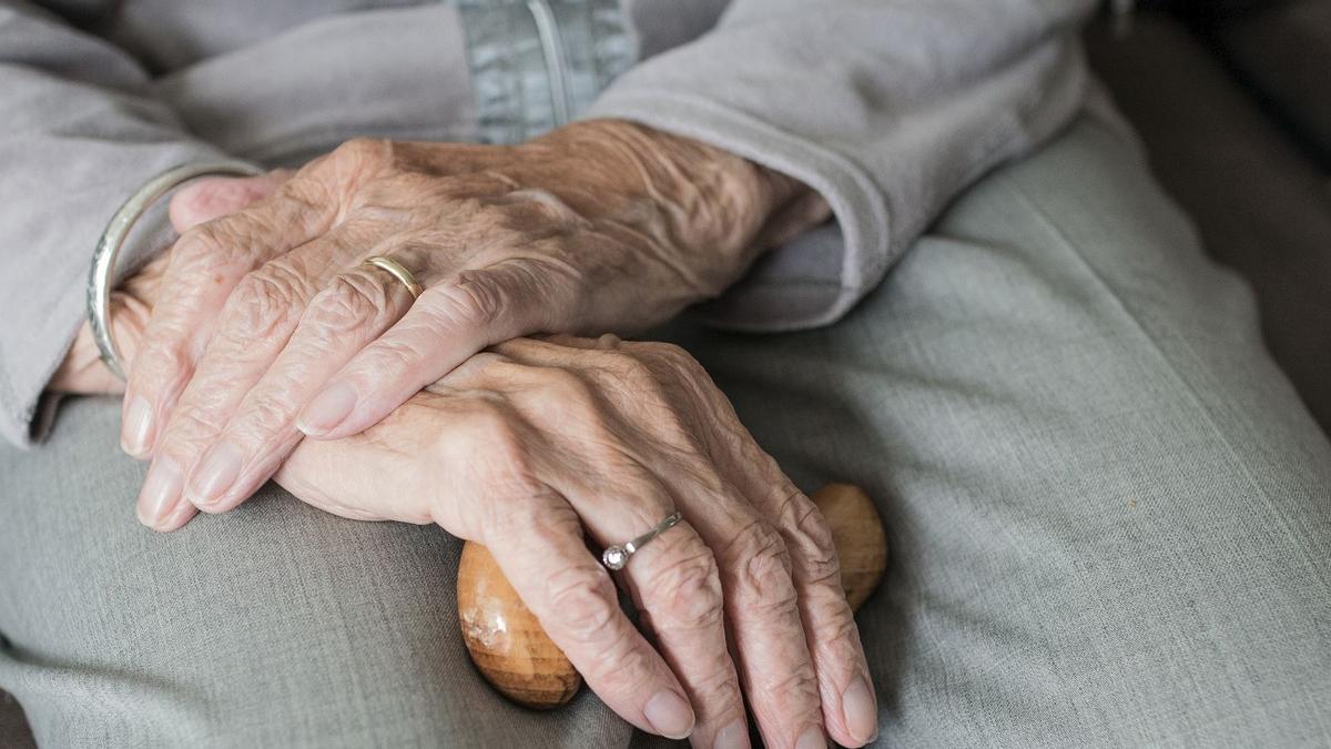 La dona, de 98 anys, va ingressar voluntàriament a la residència per un trencament de fèmur.