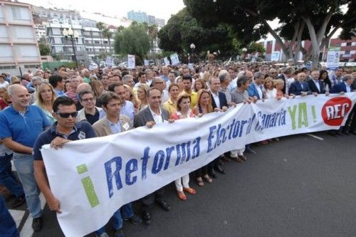 MANIFESTACION REFORMA ELECTORAL CANARIA