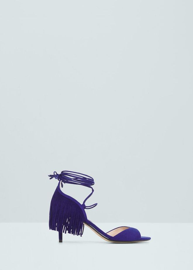 Sandalia aplique flecos, Mango (35,99€)