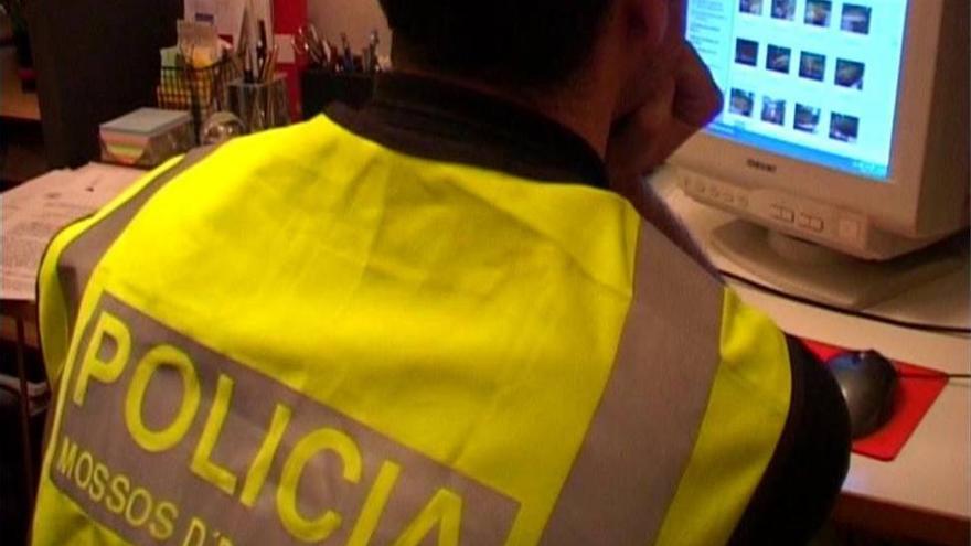 Detenido un hombre en Badajoz por distribuir pornografía infantil