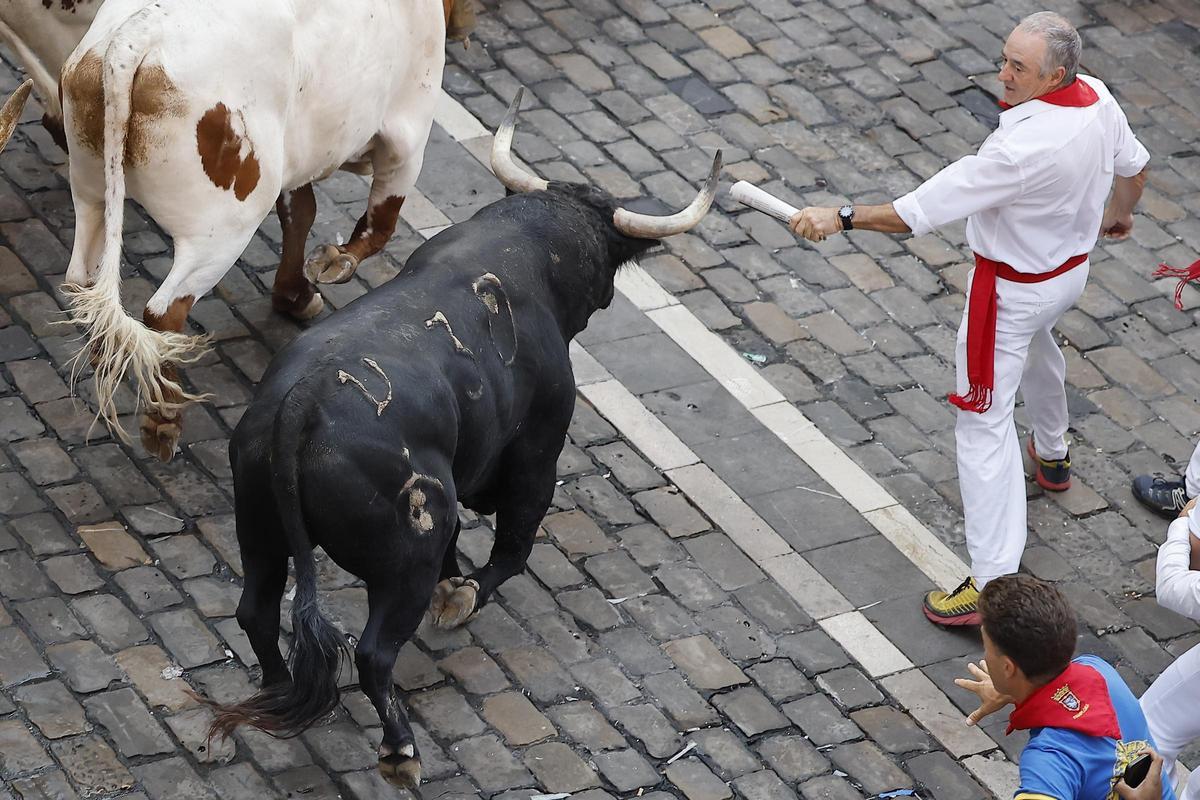Los Fuente Ymbro estrenan los Sanfermines 2026 con un rápido y emocionante encierro