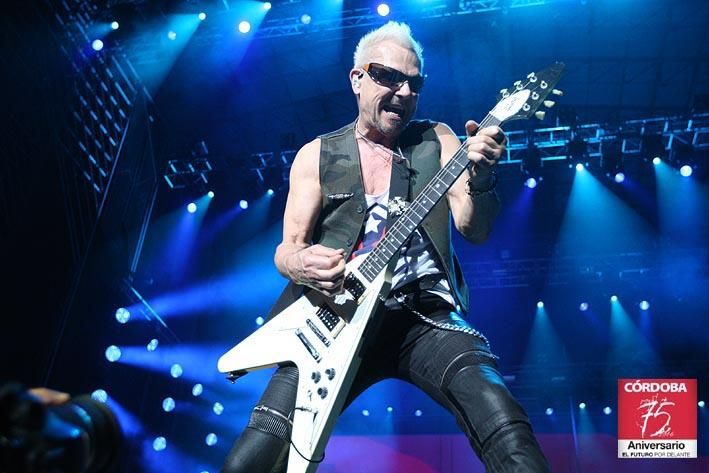 FOTOGALERÍA || Scorpions, con Medina Azahara y Sabaton, en Los Califas