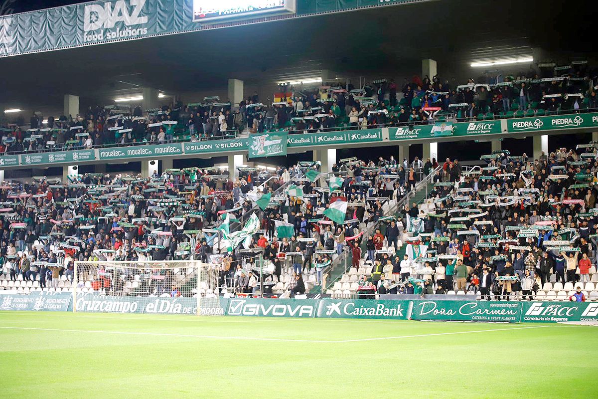 Las imágenes de la afición del Córdoba CF - Pontevedra