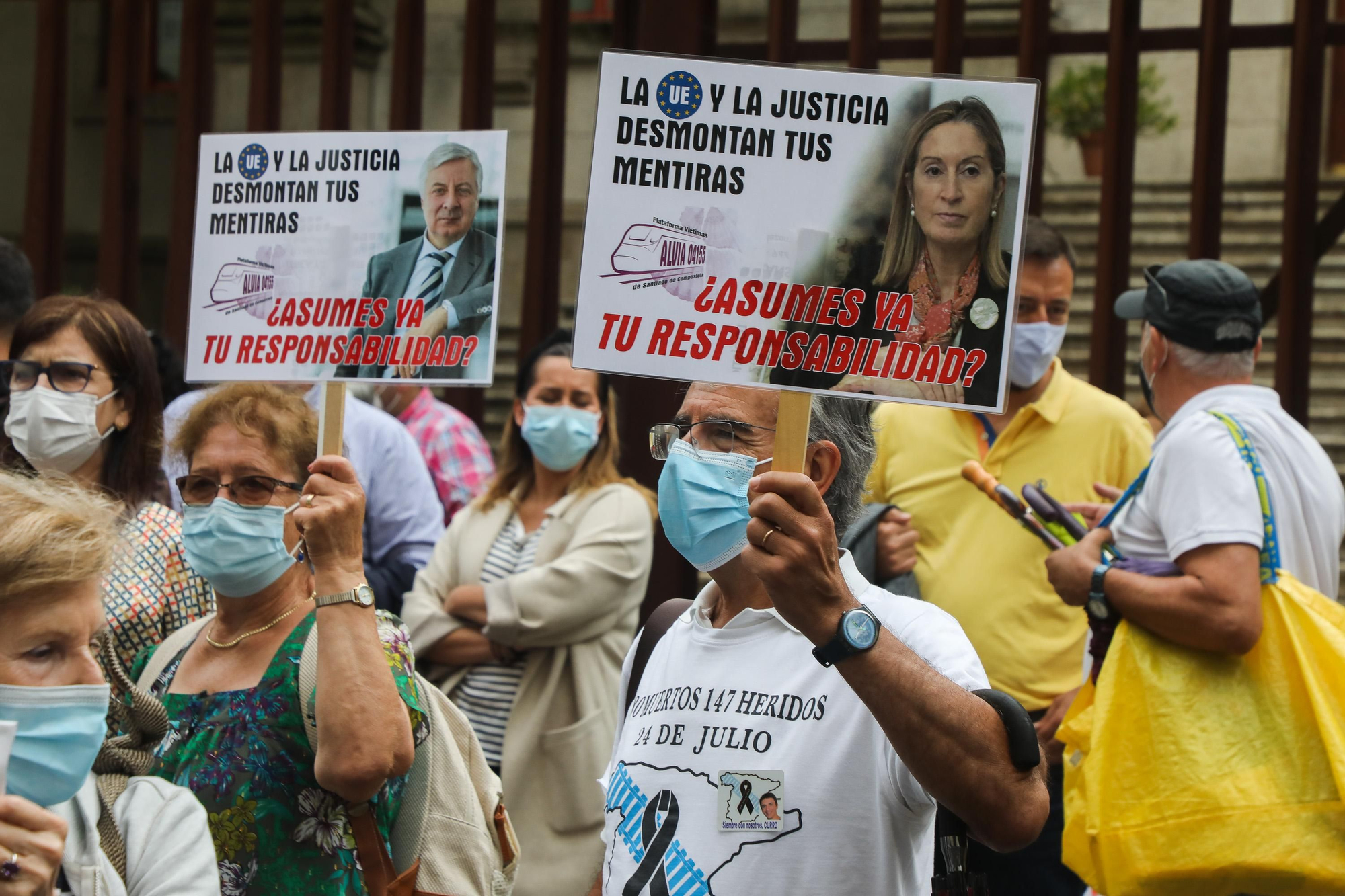 Víctimas del Accidente de Angrois se manifestaron en Santiago en su octavo aniversario