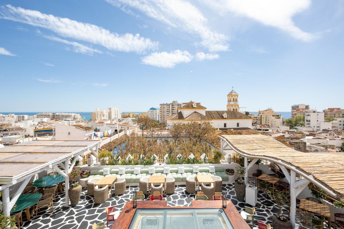 Terraza del hotel El Castillo de Marbella.