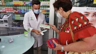 Las farmacias catalanas se ofrecen como puntos de vacunación